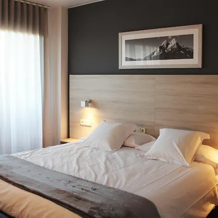Puig Hotel 3*